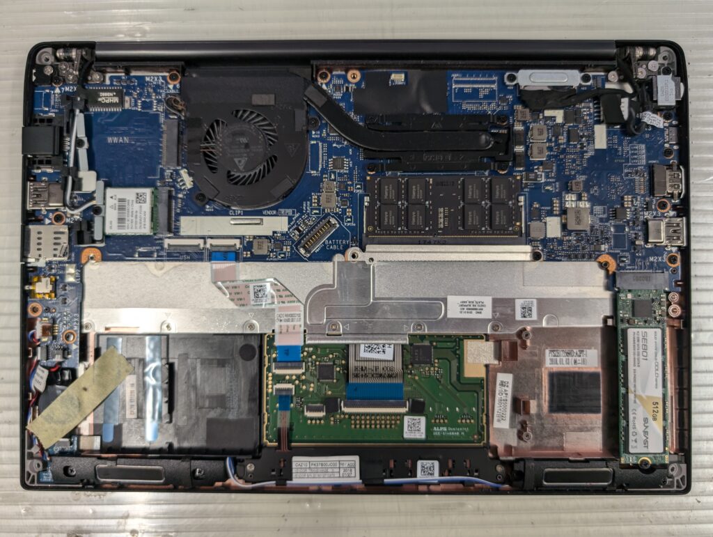 【修理】内蔵バッテリーの交換事例をご紹介